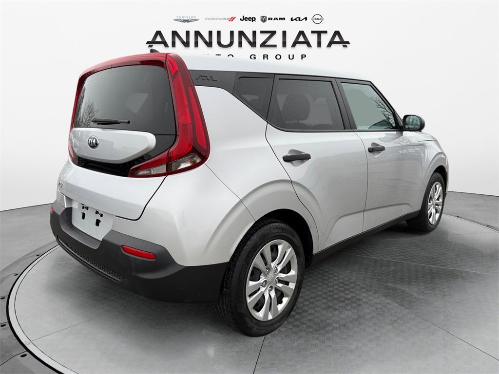 Certified 2021 Kia Soul LX image 5