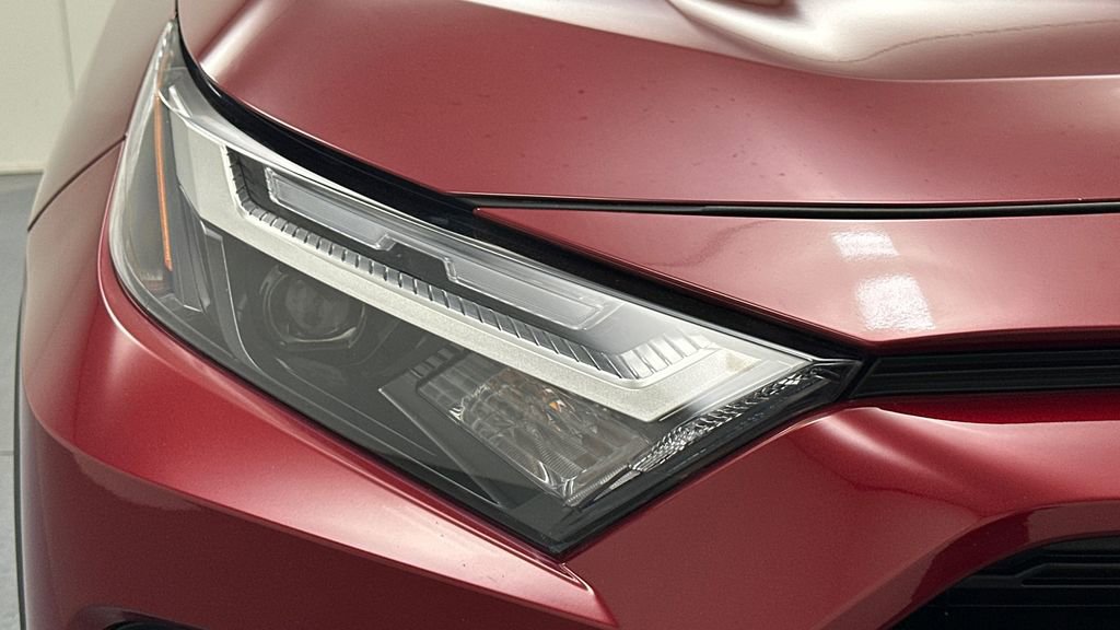 Certified 2022 Toyota RAV4 XLE Premium image 24