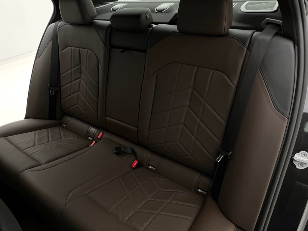 Certified 2026 BMW 530i xDrive w/ Premium Package image 15