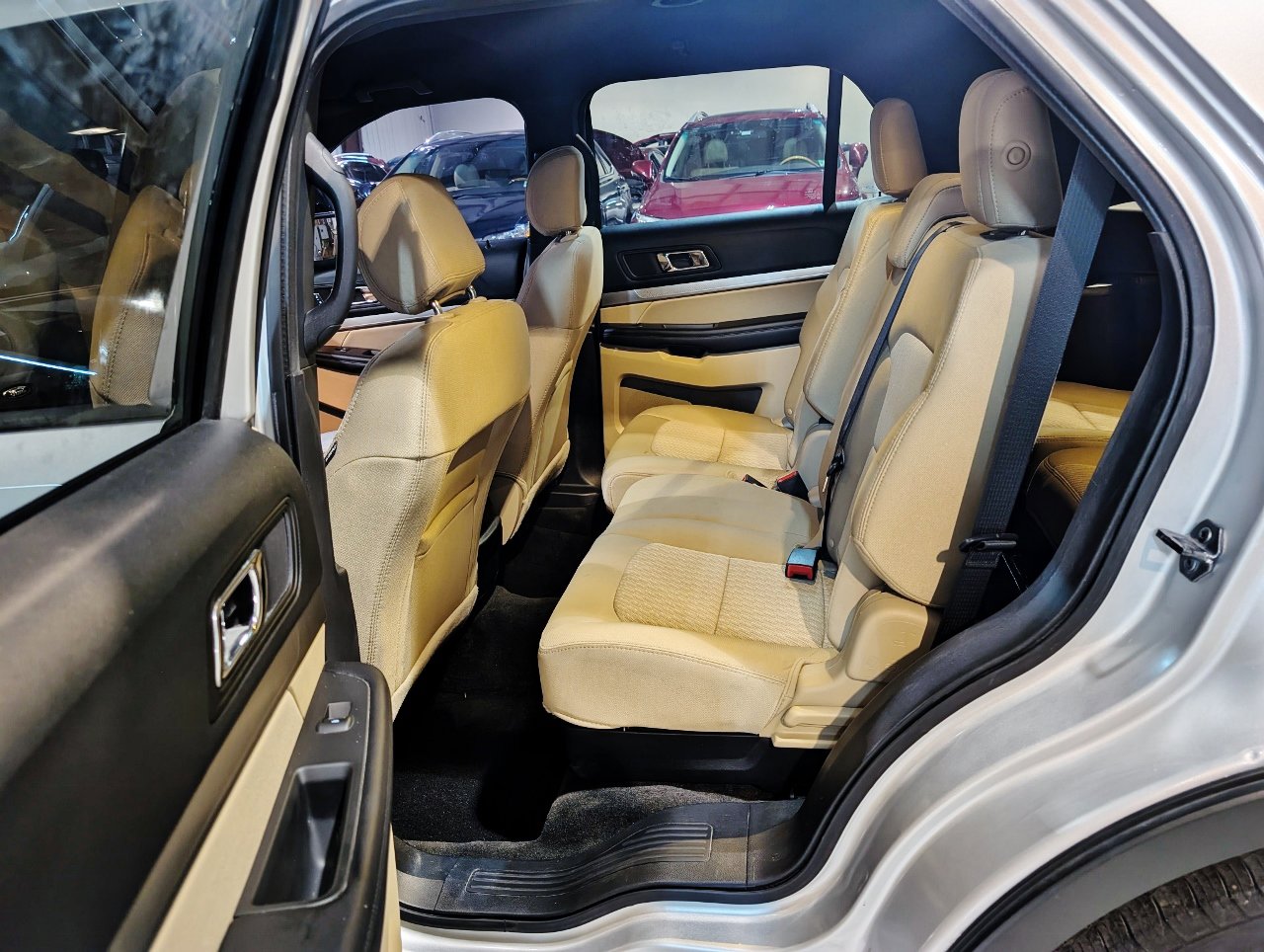 Used 2017 Ford Explorer FWD image 21