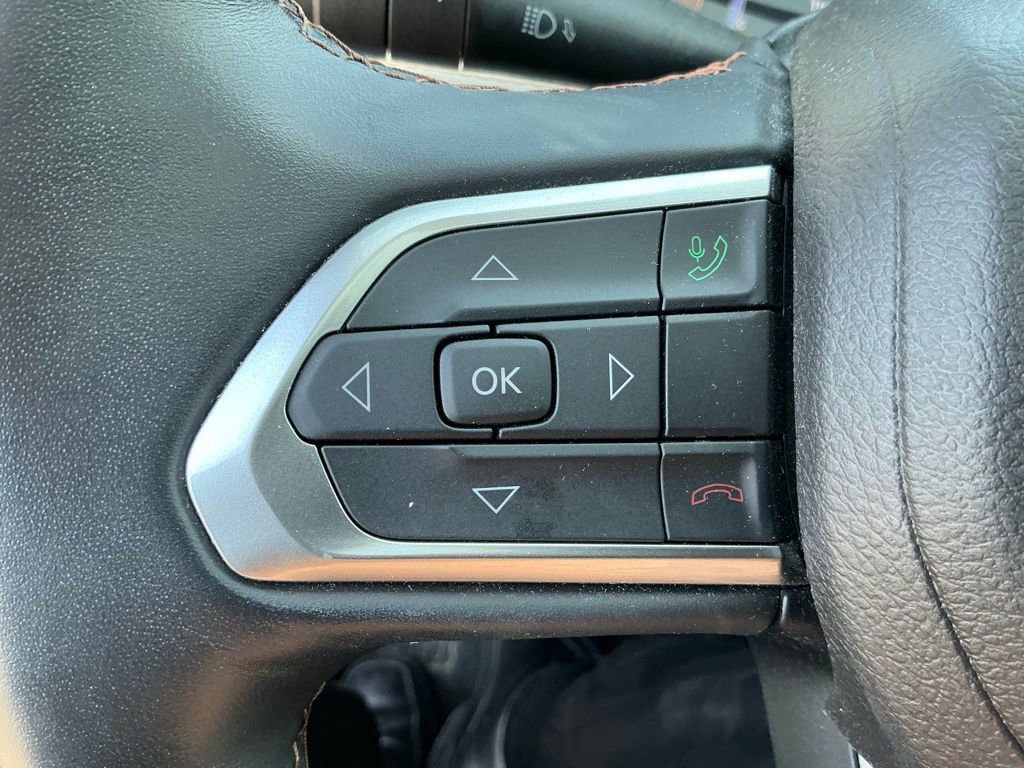 Used 2022 Jeep Compass Limited w/ Sun and Sound Group AWD/4WD image 16