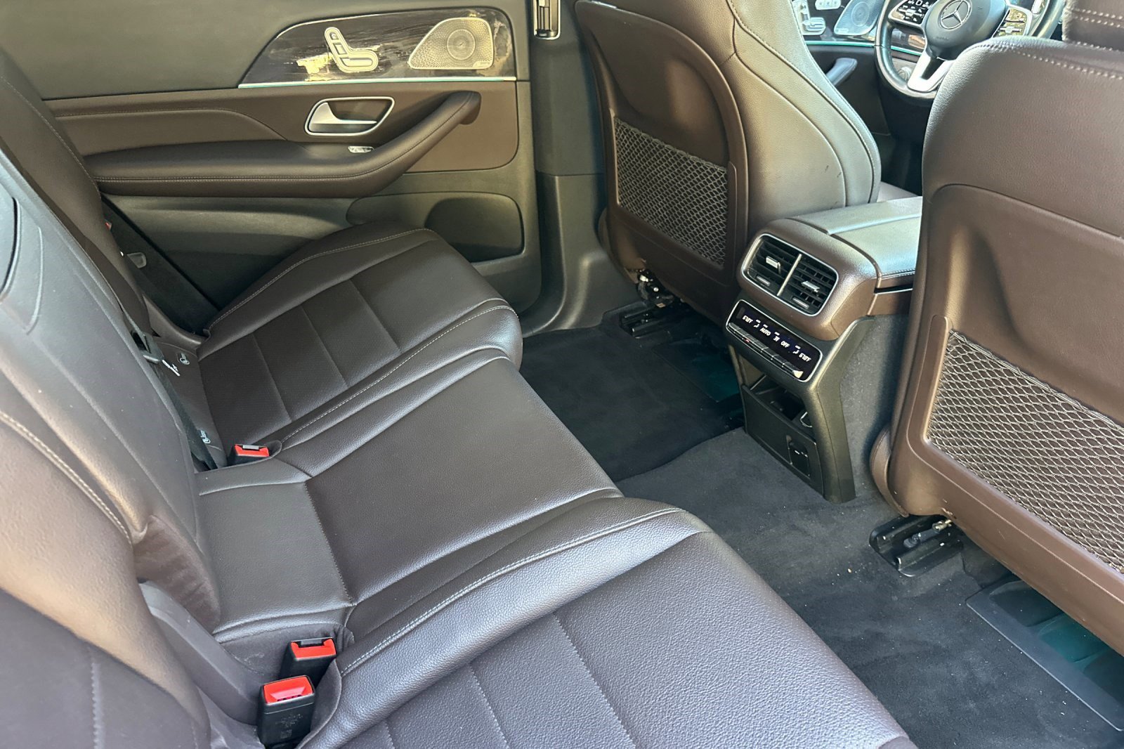 Used 2022 Mercedes-Benz GLS 450 4MATIC image 31