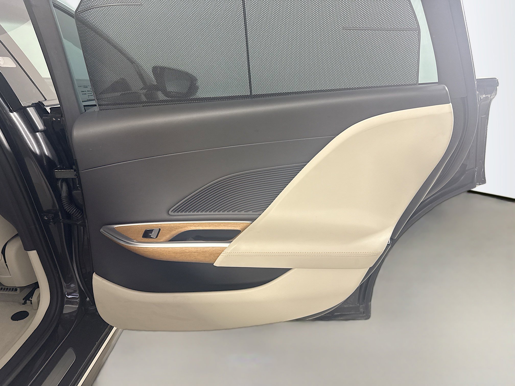 Used 2023 Lucid Air Grand Touring AWD/4WD image 27