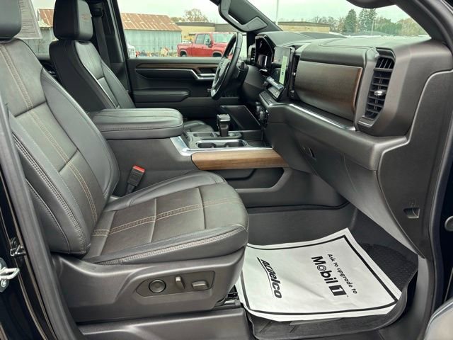 Certified 2024 Chevrolet Silverado 1500 High Country w/ Midnight Edition image 25