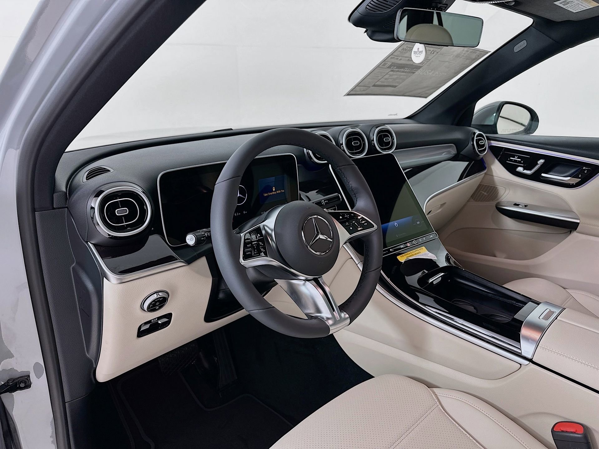 New 2026 Mercedes-Benz GLC 300 image 10