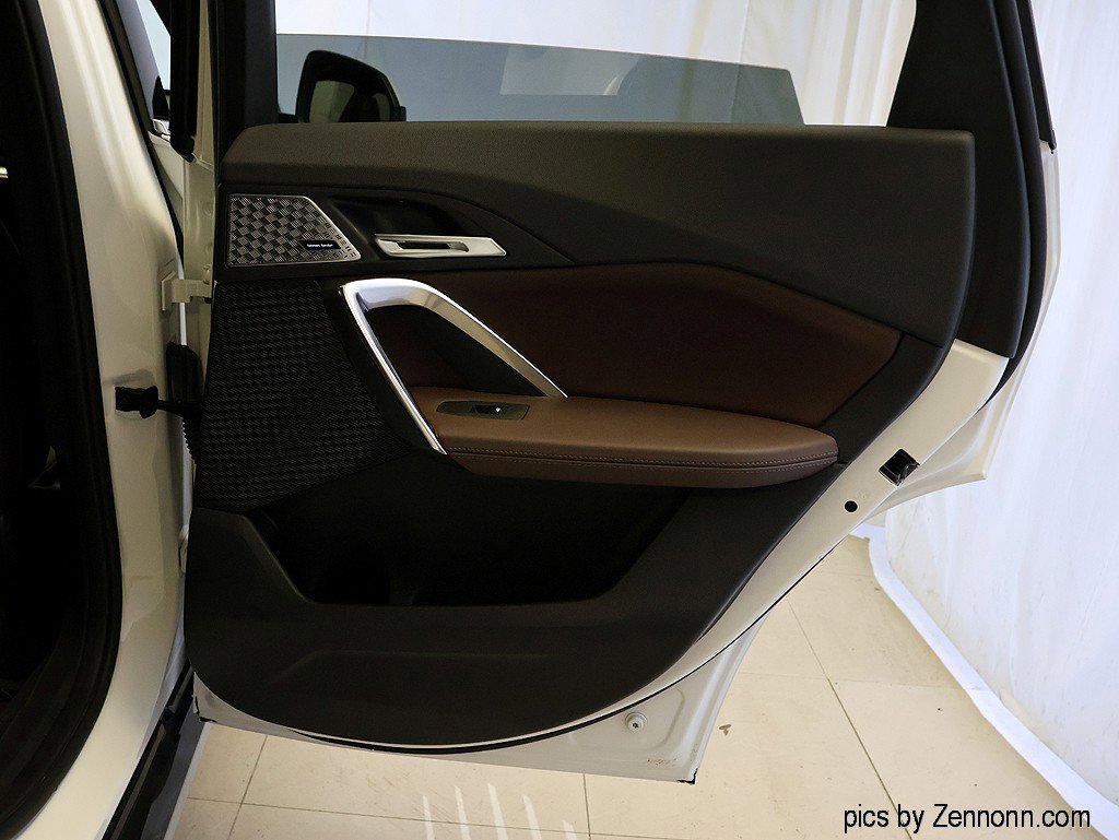 Certified 2025 BMW X1 xDrive28i w/ Technology Package image 33