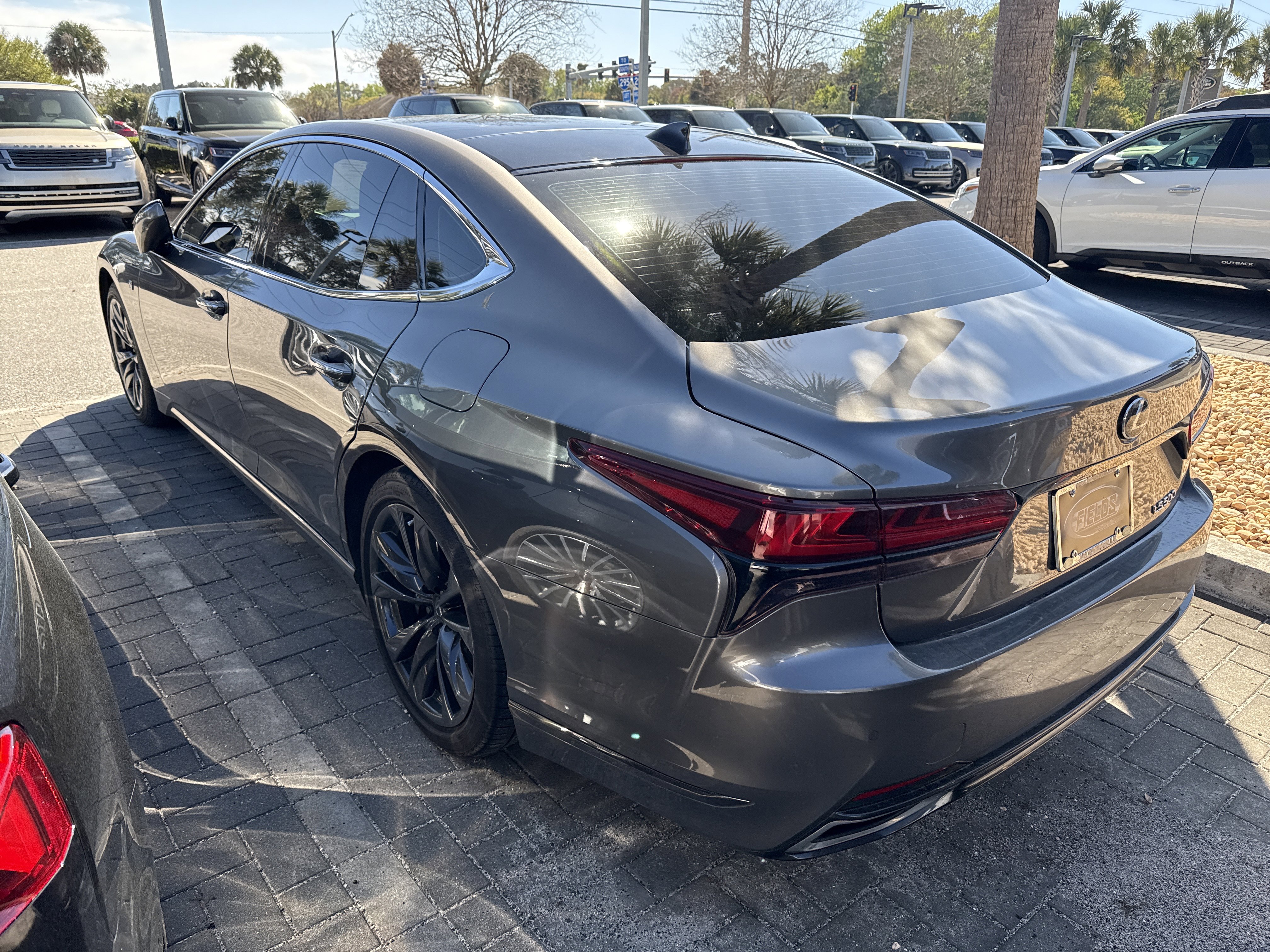 Used 2022 Lexus LS 500 F Sport w/ Accessory Package (Z2) image 3