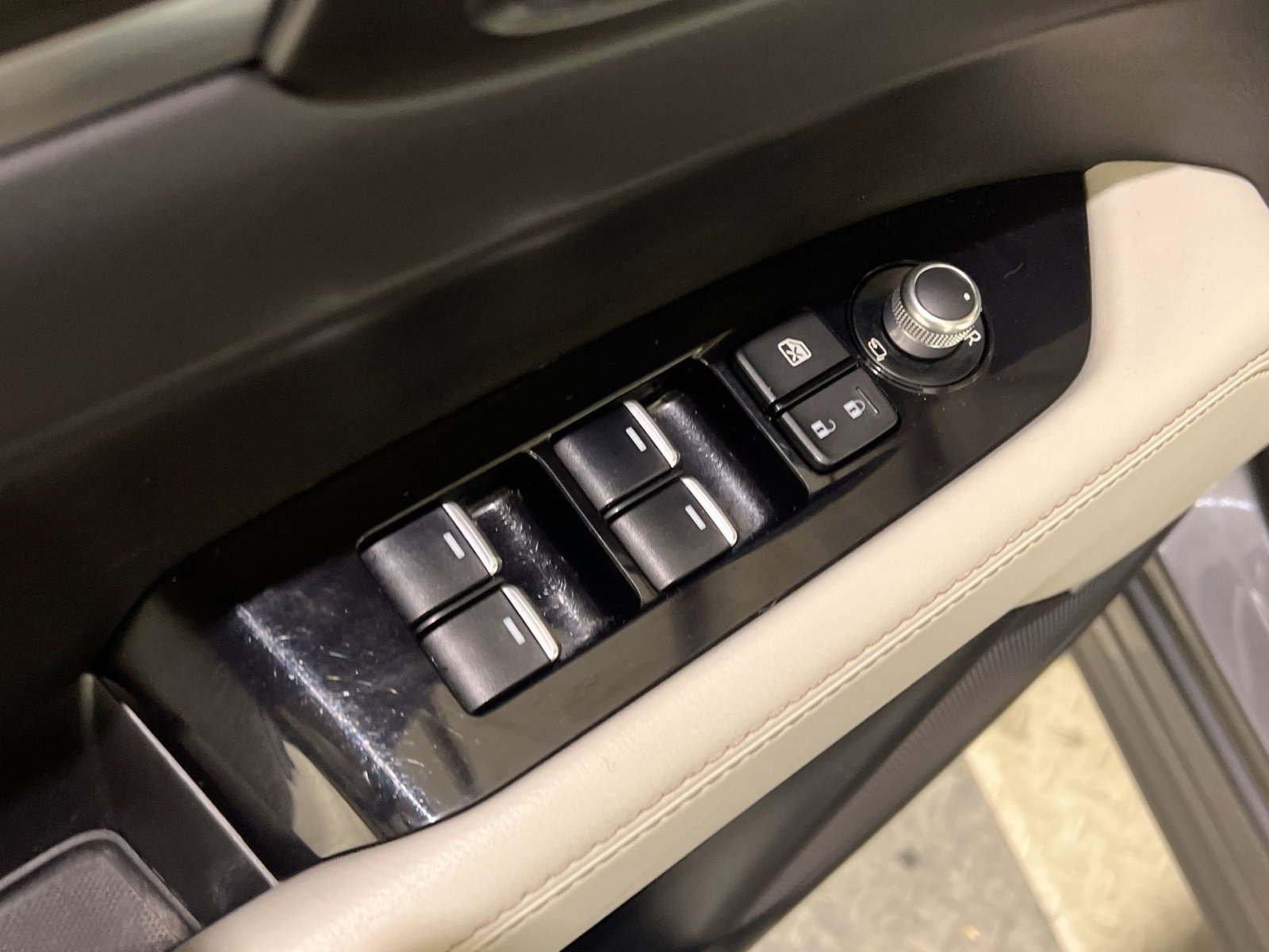 Used 2021 MAZDA CX-5 Grand Touring w/ GT Premium Package image 26