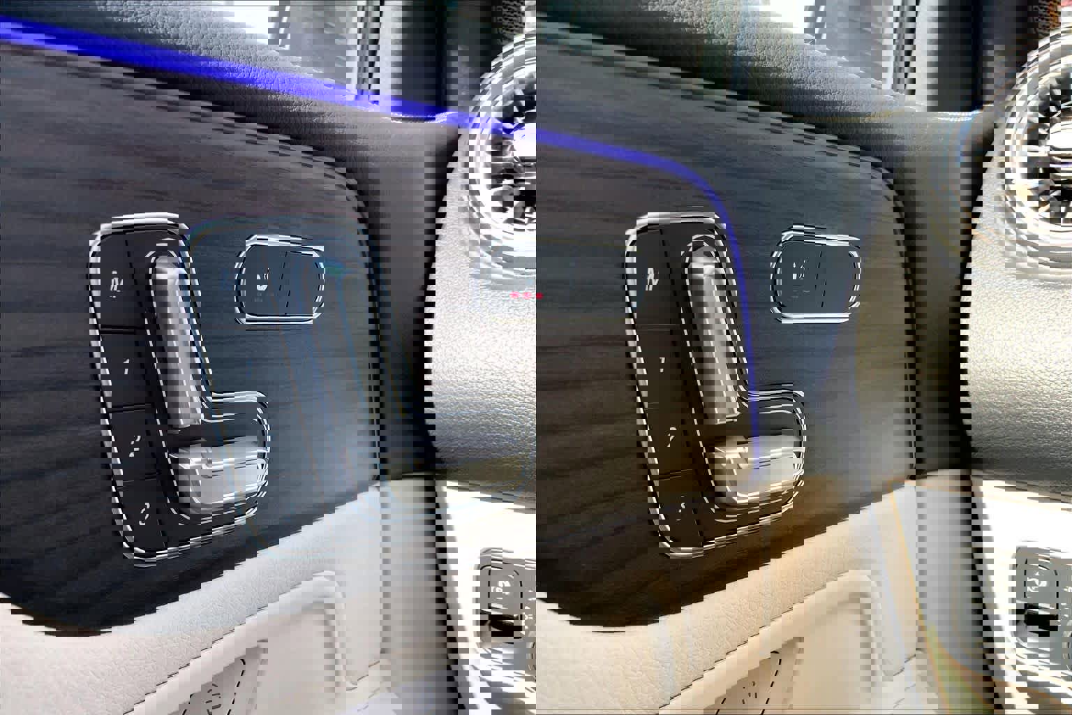 New 2026 Mercedes-Benz GLB 250 4MATIC image 24