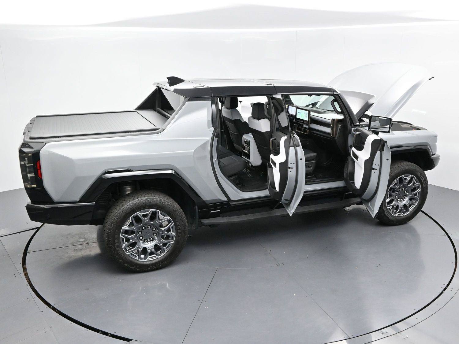 Used 2024 GMC Hummer EV 3X AWD/4WD image 47