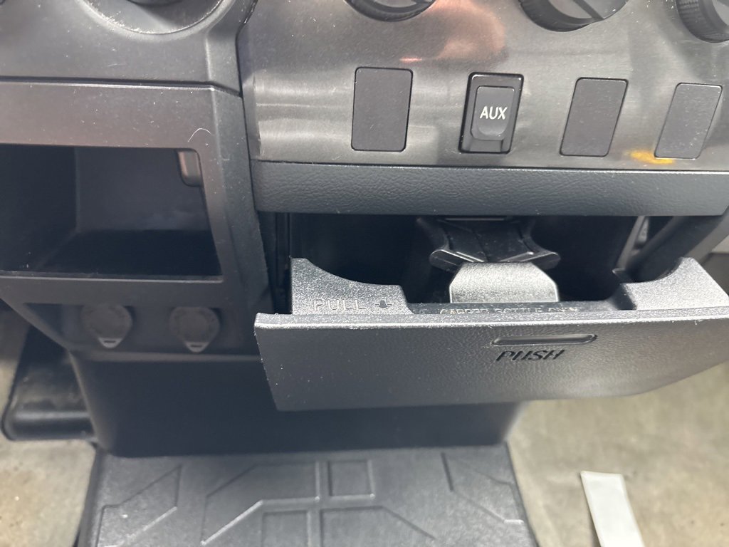 Used 2011 Toyota Tundra 2WD Double Cab image 15