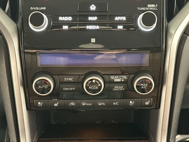 Used 2019 Subaru Ascent Touring image 16