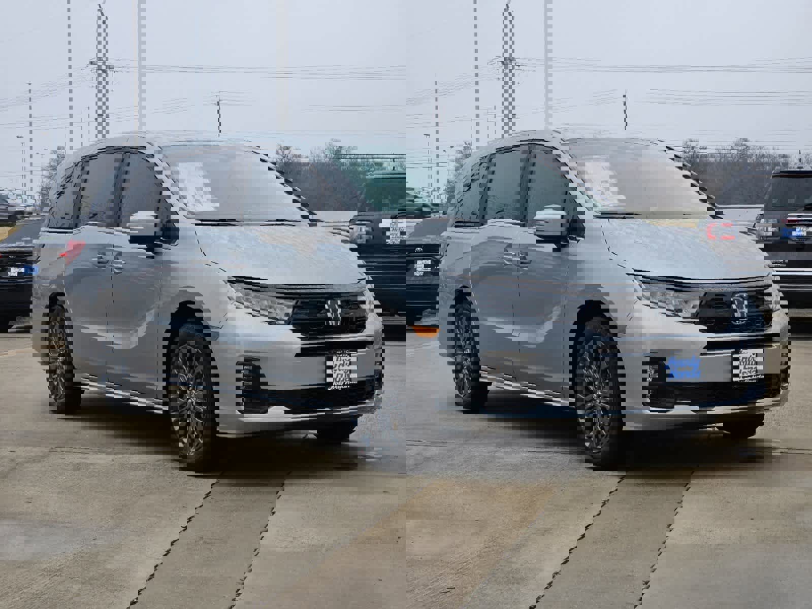 New 2026 Honda Odyssey Touring image 3