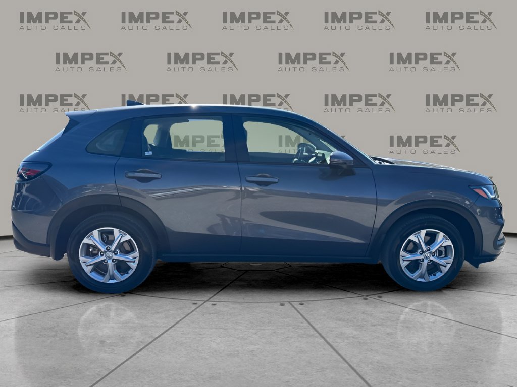 Used 2025 Honda HR-V LX image 6