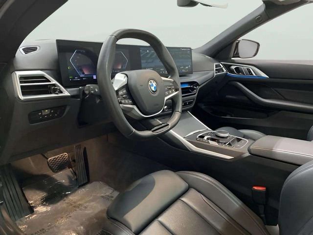 Used 2025 BMW 430i Convertible w/ Premium Package RWD image 36