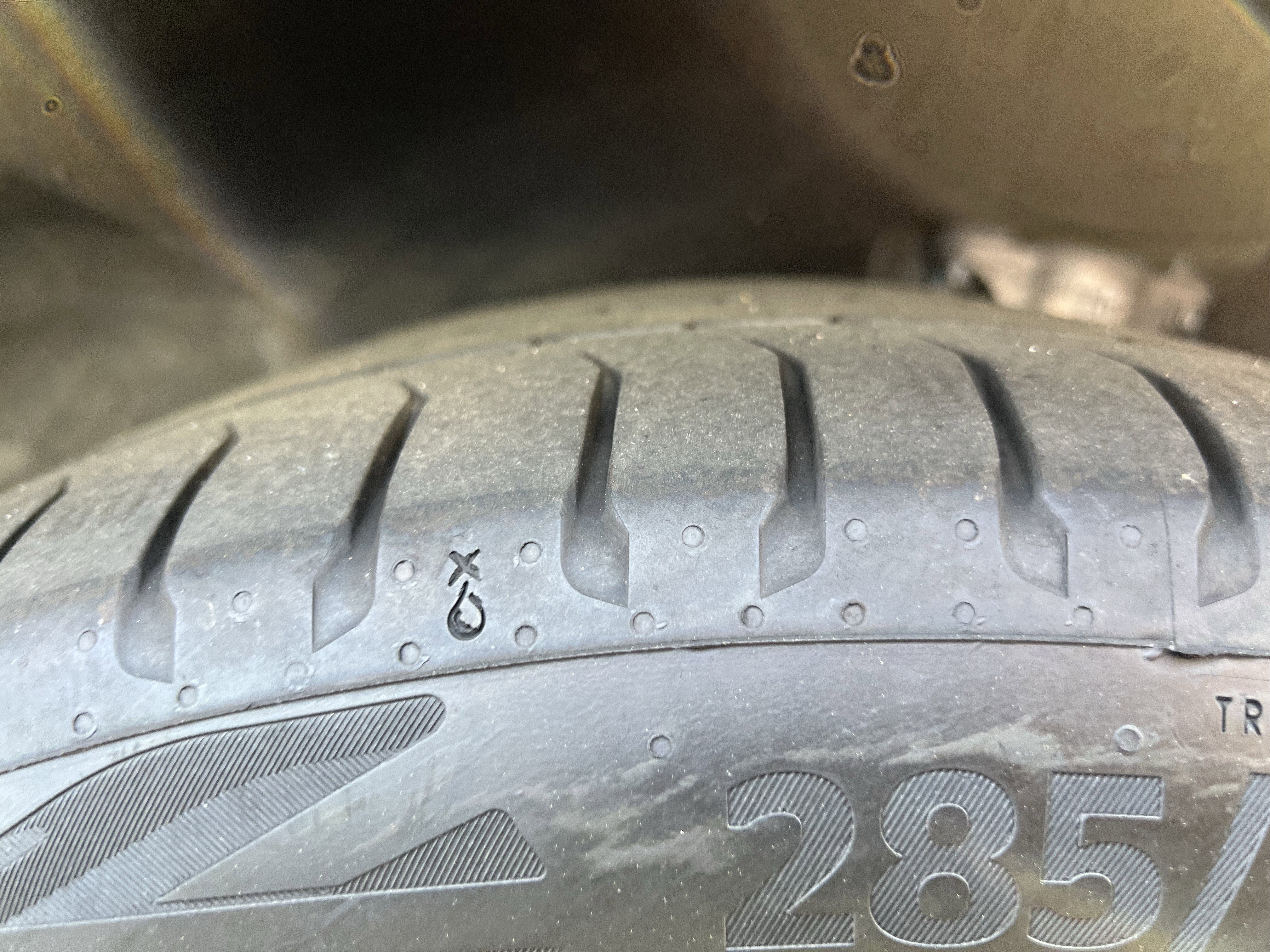 Used 2025 Mercedes-Benz GLC 350e 4MATIC image 12