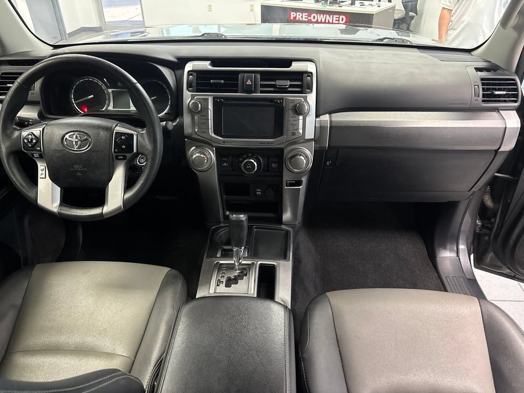 Used 2018 Toyota 4Runner SR5 Premium RWD image 15