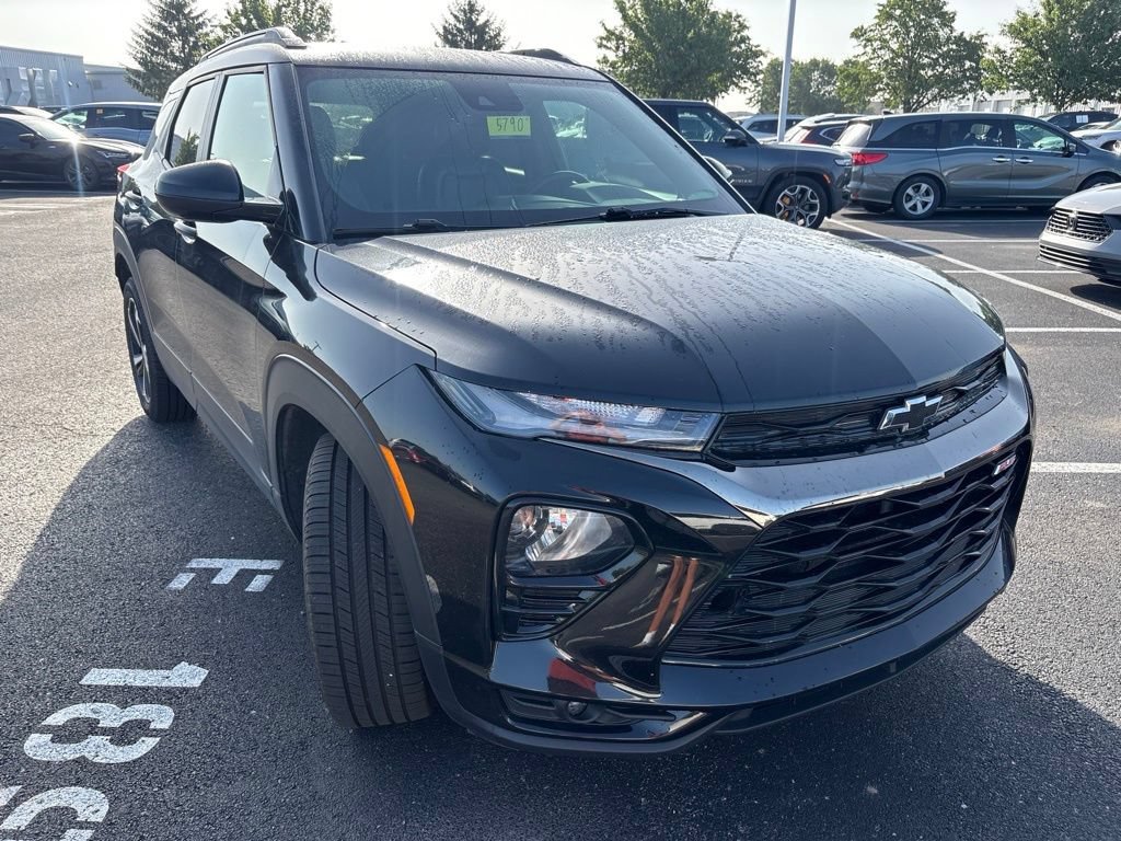 Used 2021 Chevrolet TrailBlazer RS w/ Convenience Package FWD image 12