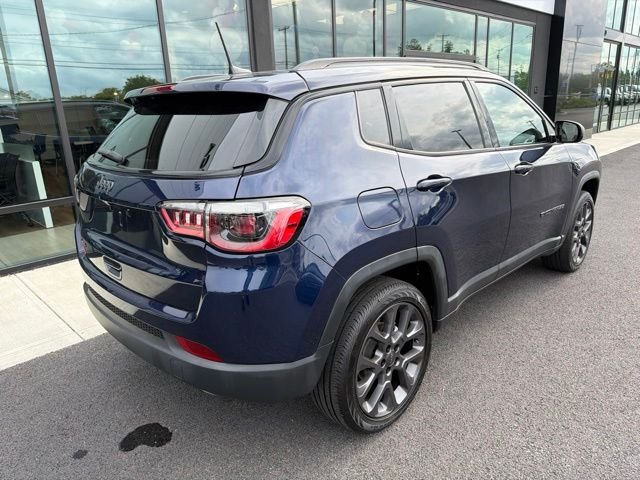 Used 2021 Jeep Compass Latitude AWD/4WD image 3