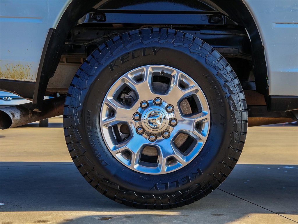 Used 2024 RAM 2500 Laramie image 9