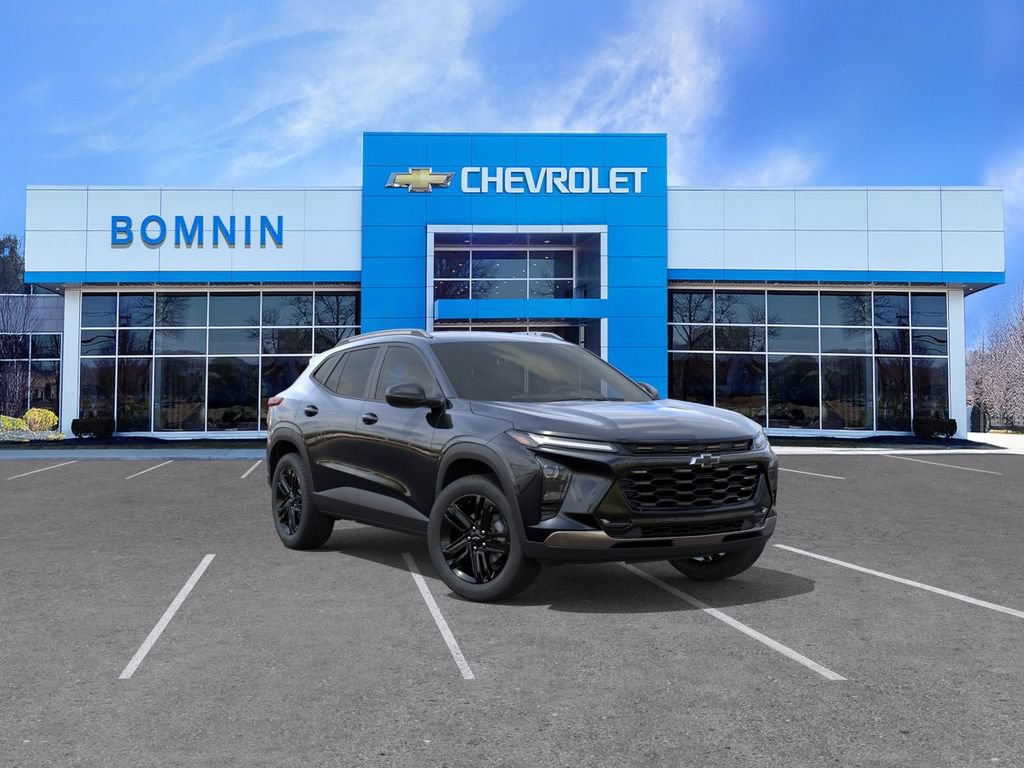 New 2026 Chevrolet Trax ACTIV w/ Driver Confidence Package FWD image 2