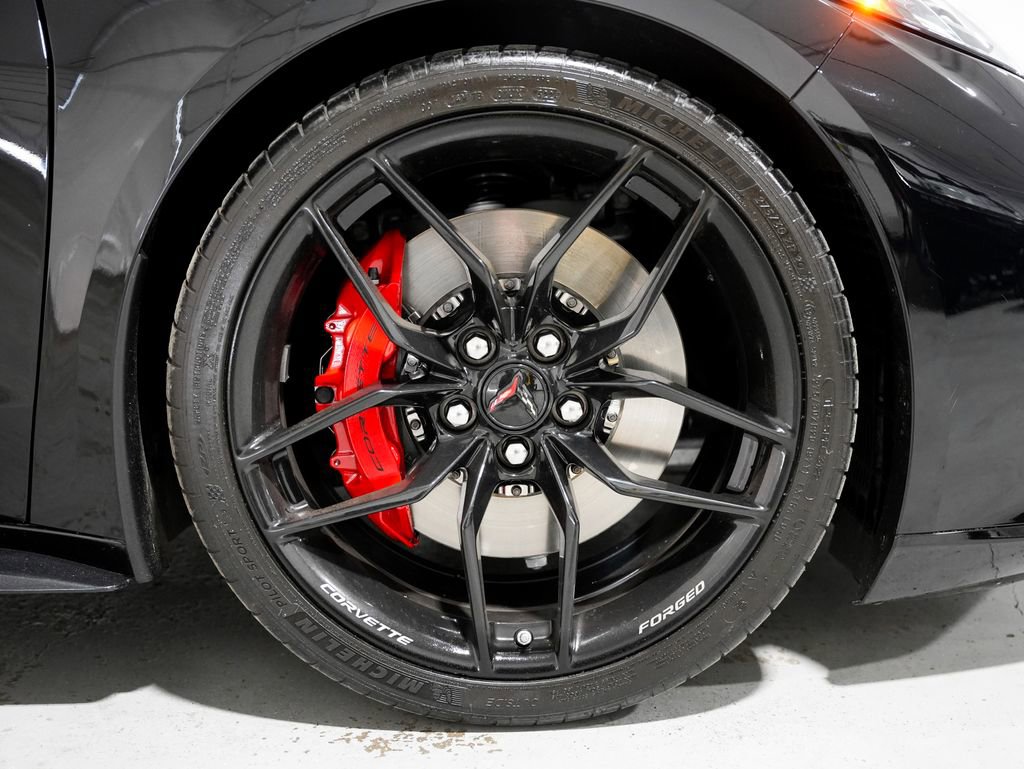 Used 2025 Chevrolet Corvette Z06 RWD image 29