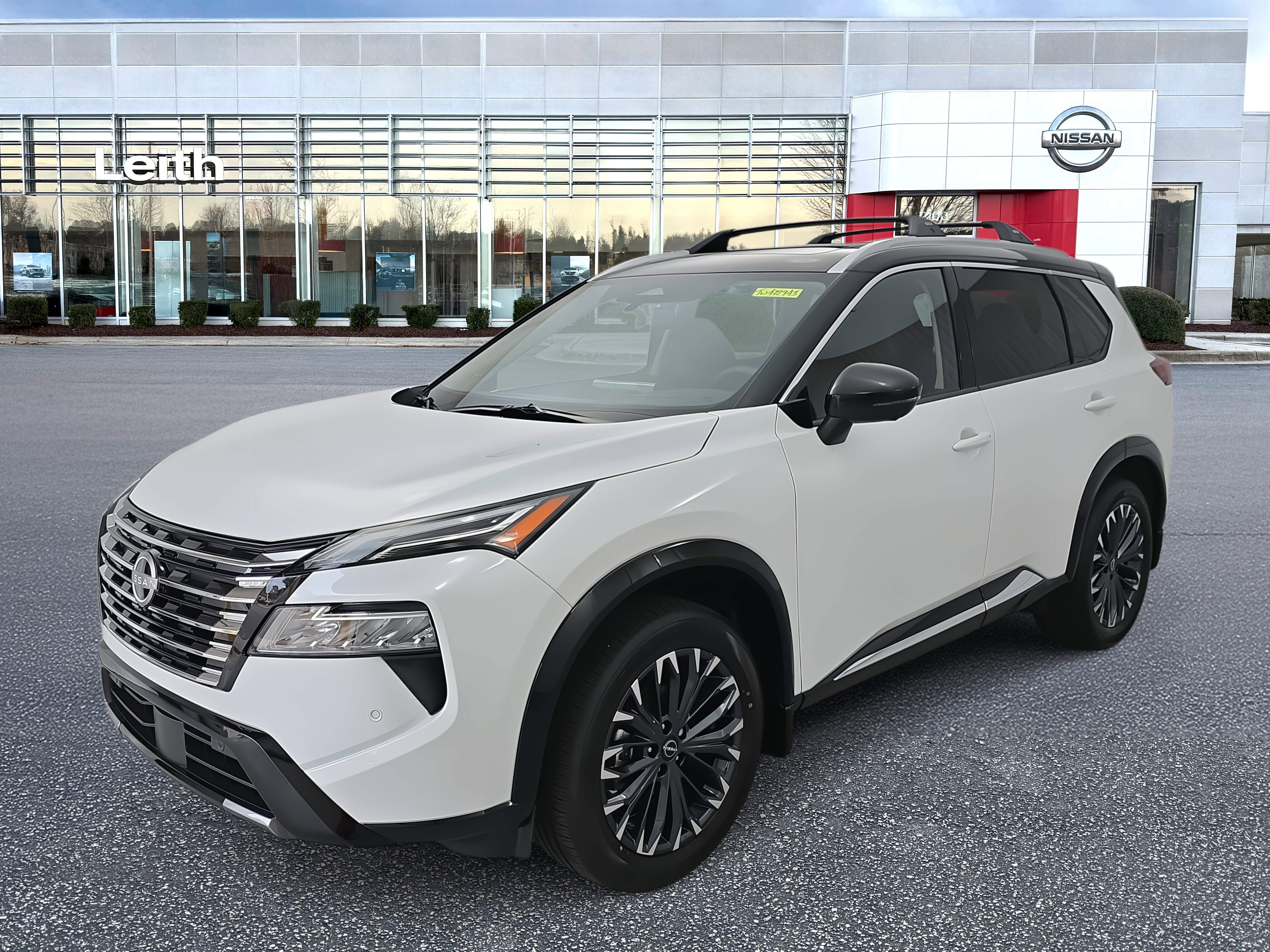 New 2026 Nissan Rogue Platinum image 1