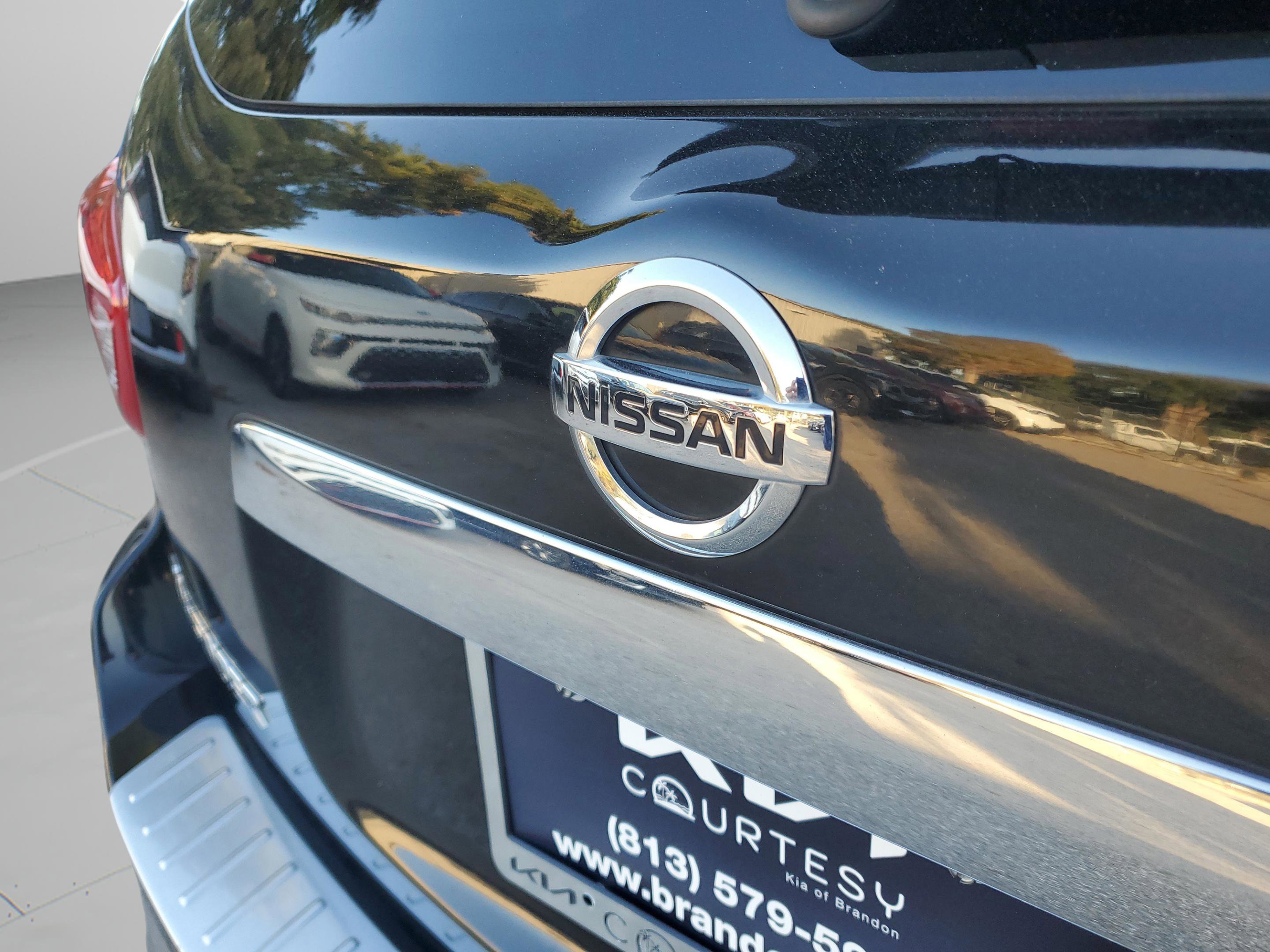 Used 2020 Nissan Pathfinder Platinum image 8