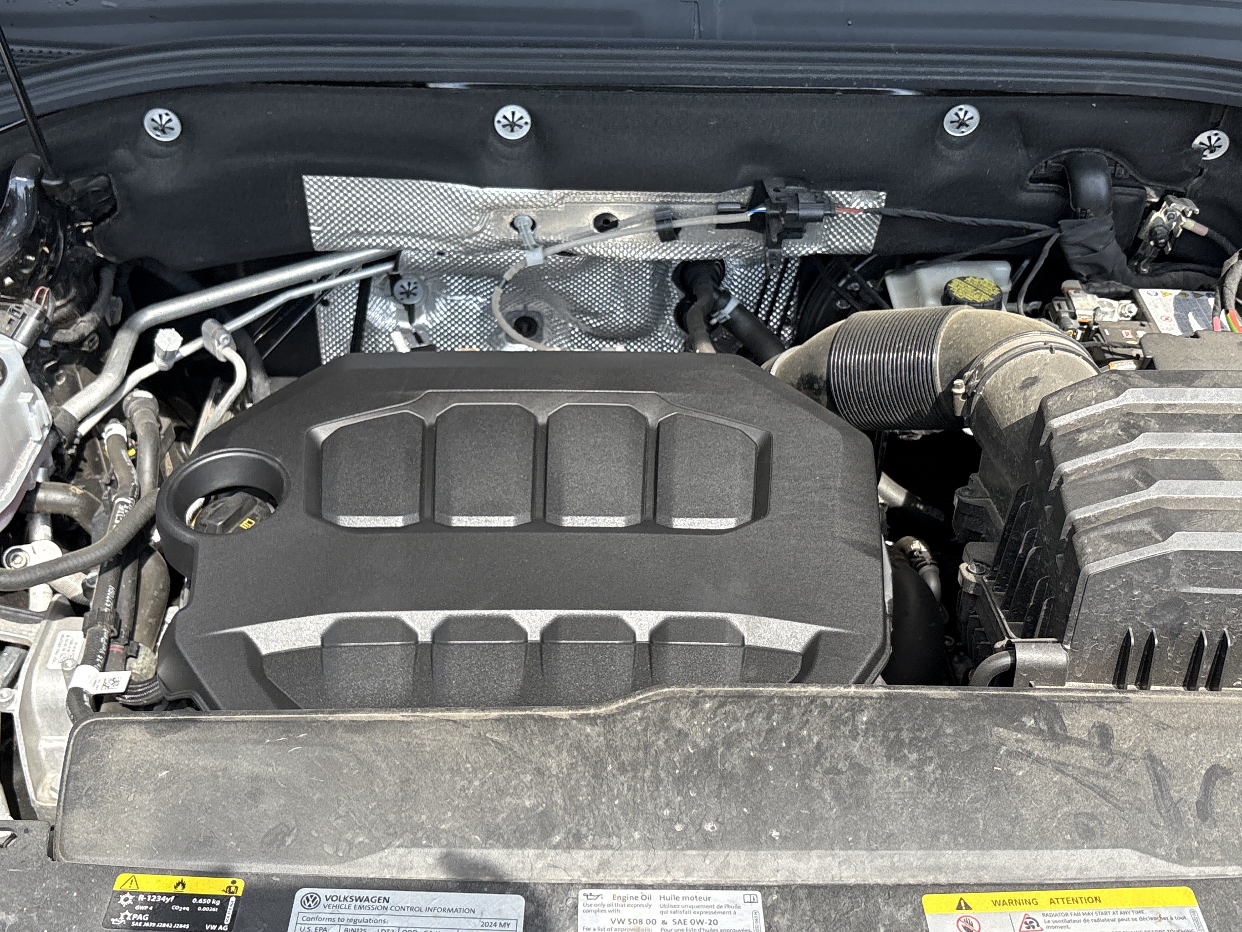 Used 2024 Volkswagen Atlas SEL Premium R-Line AWD/4WD image 34