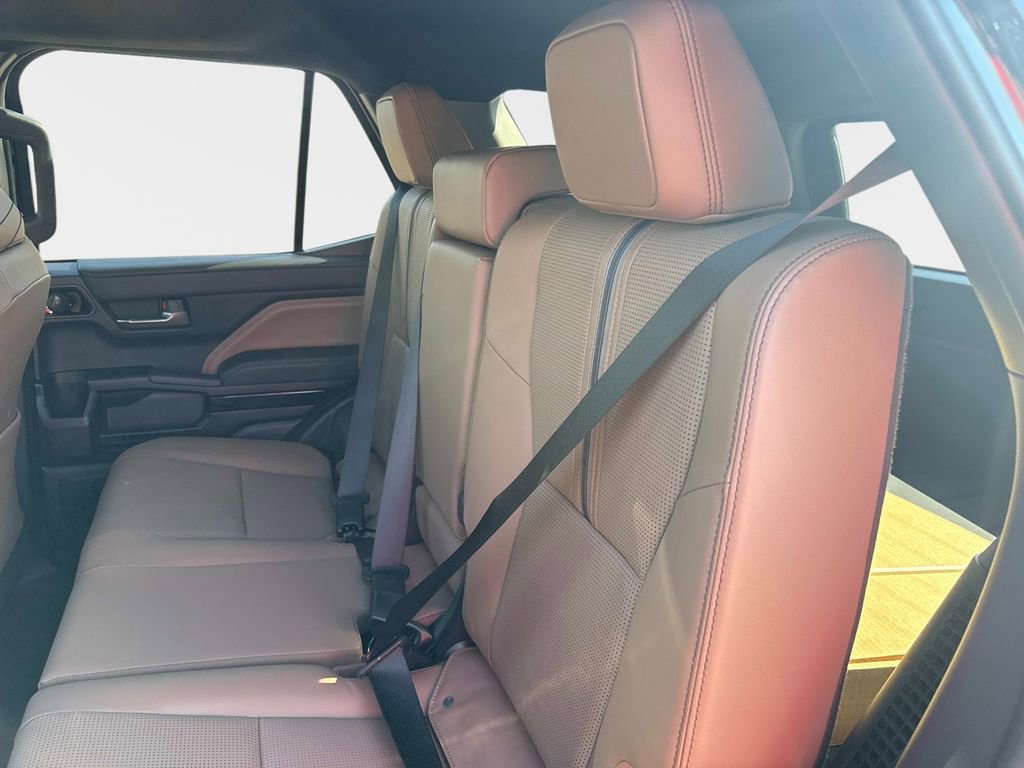 New 2026 Toyota 4Runner Limited image 15