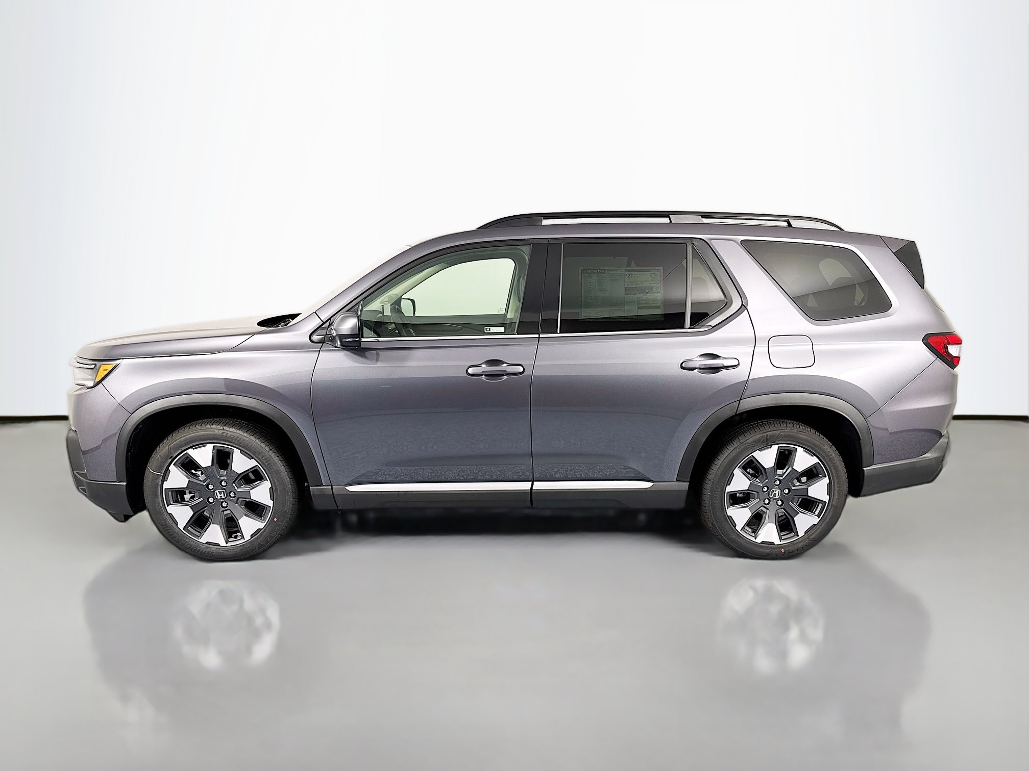 New 2026 Honda Pilot Touring image 8