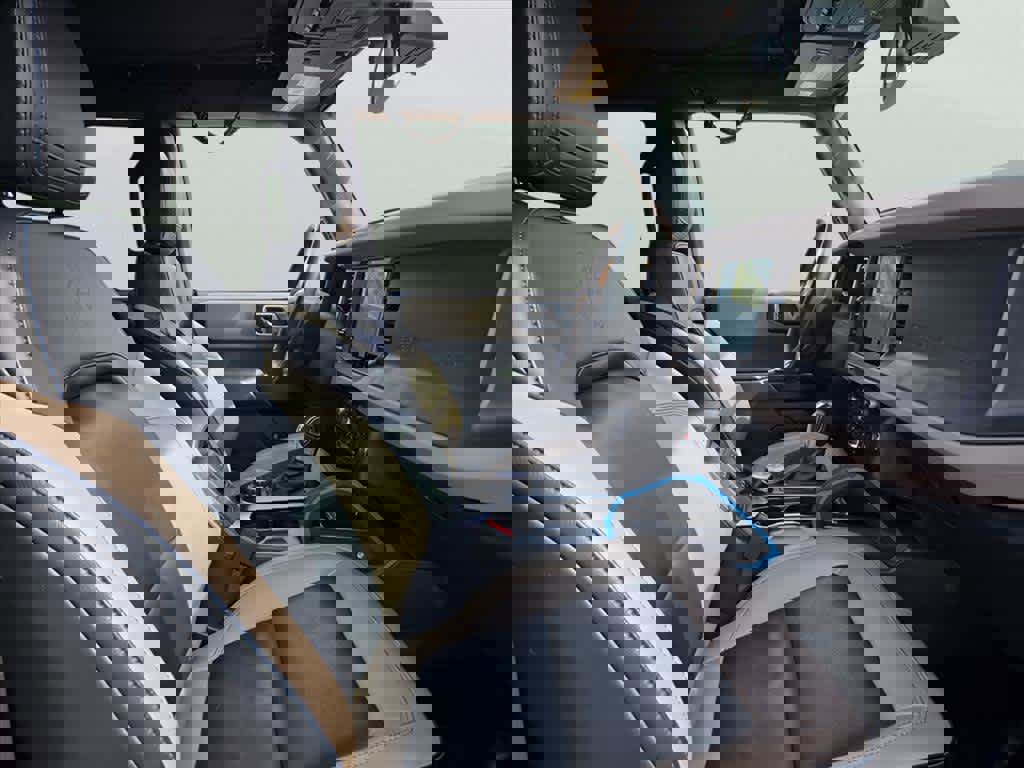 Used 2024 Ford Bronco Wildtrak image 27