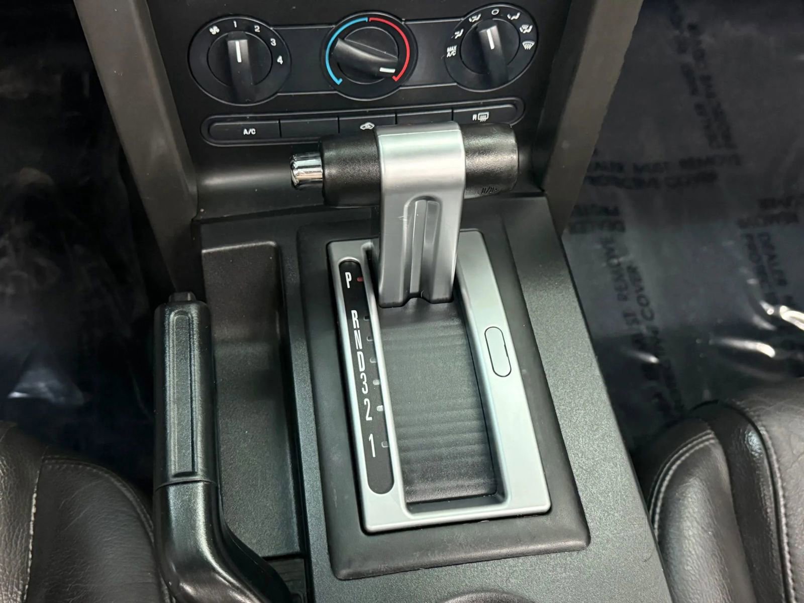 Used 2005 Ford Mustang GT RWD image 29