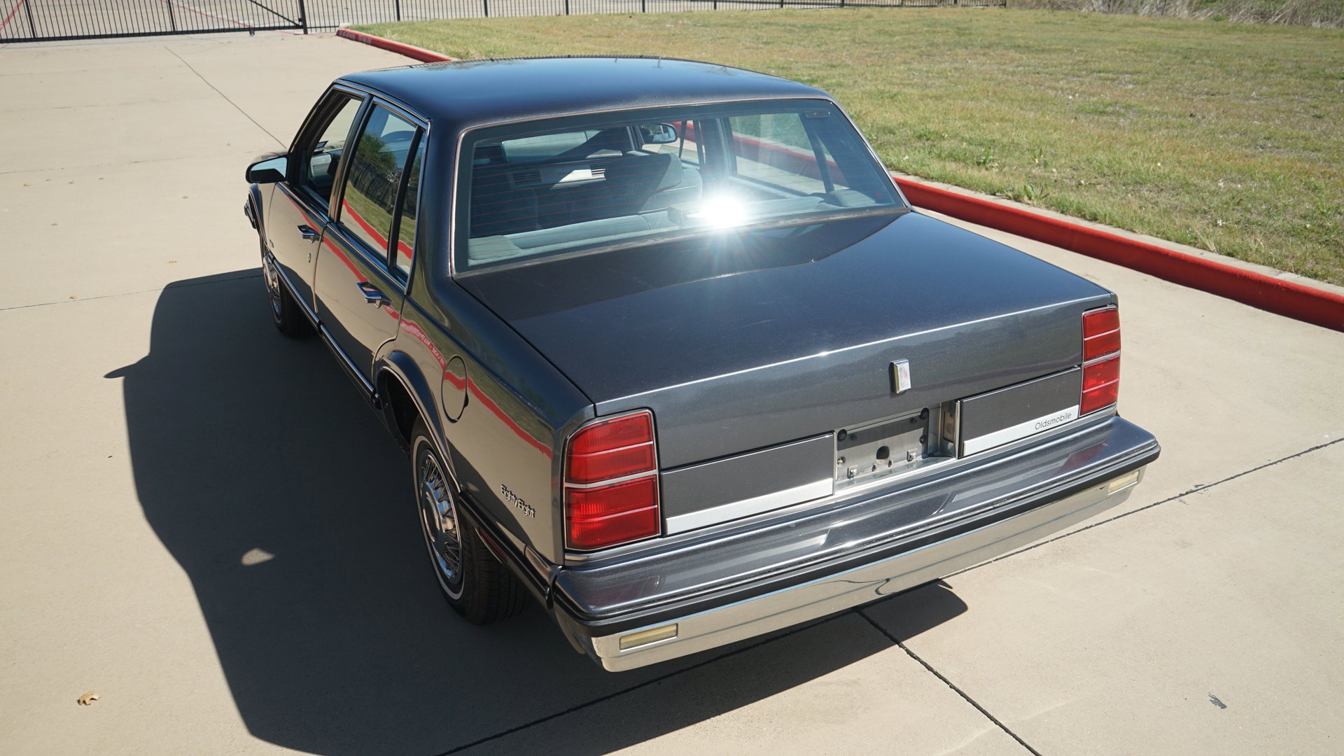Used 1989 Oldsmobile 88 Royale image 8