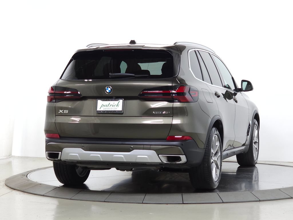 Used 2026 BMW X5 xDrive40i w/ Premium Package AWD/4WD image 10
