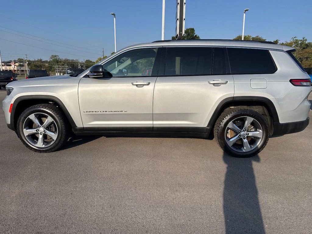 Used 2021 Jeep Grand Cherokee L Limited w/ Trailer Tow Group (B) image 8