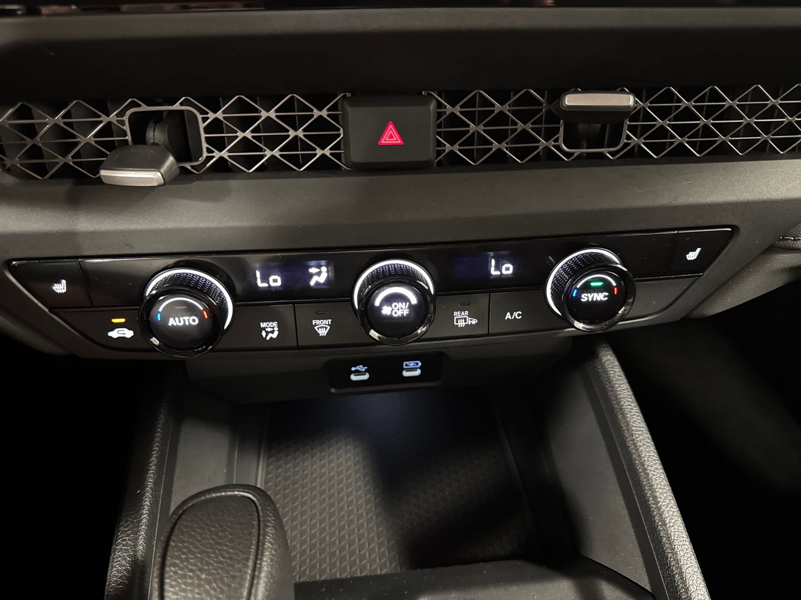 Used 2024 Honda Accord EX image 18