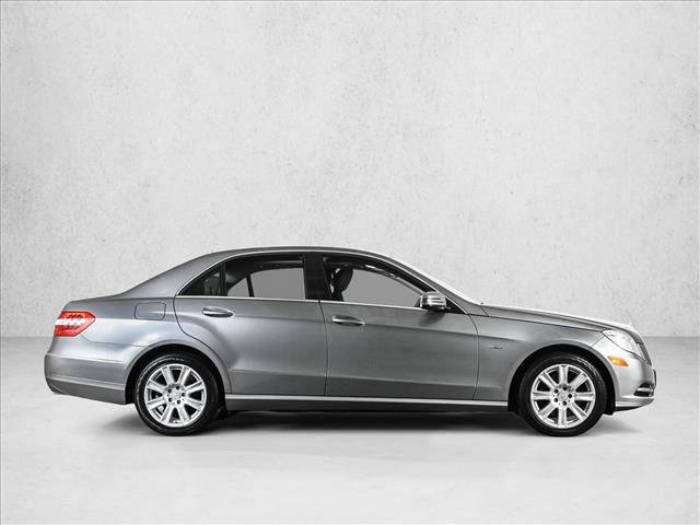 Used 2012 Mercedes-Benz E 350 4MATIC Sedan image 4