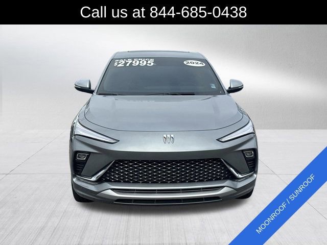 Used 2024 Buick Envista Avenir image 2