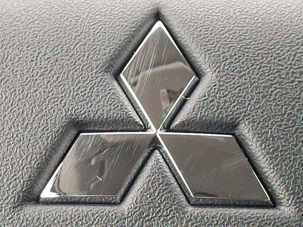New 2026 Mitsubishi Outlander ES AWD/4WD image 11