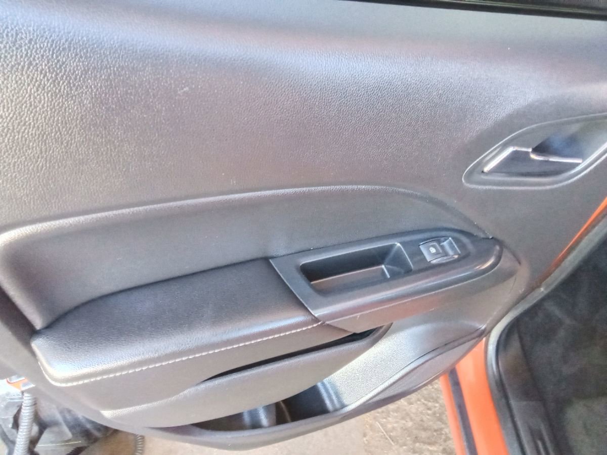 Used 2015 GMC Canyon SLE w/ SLE Convenience Package image 20