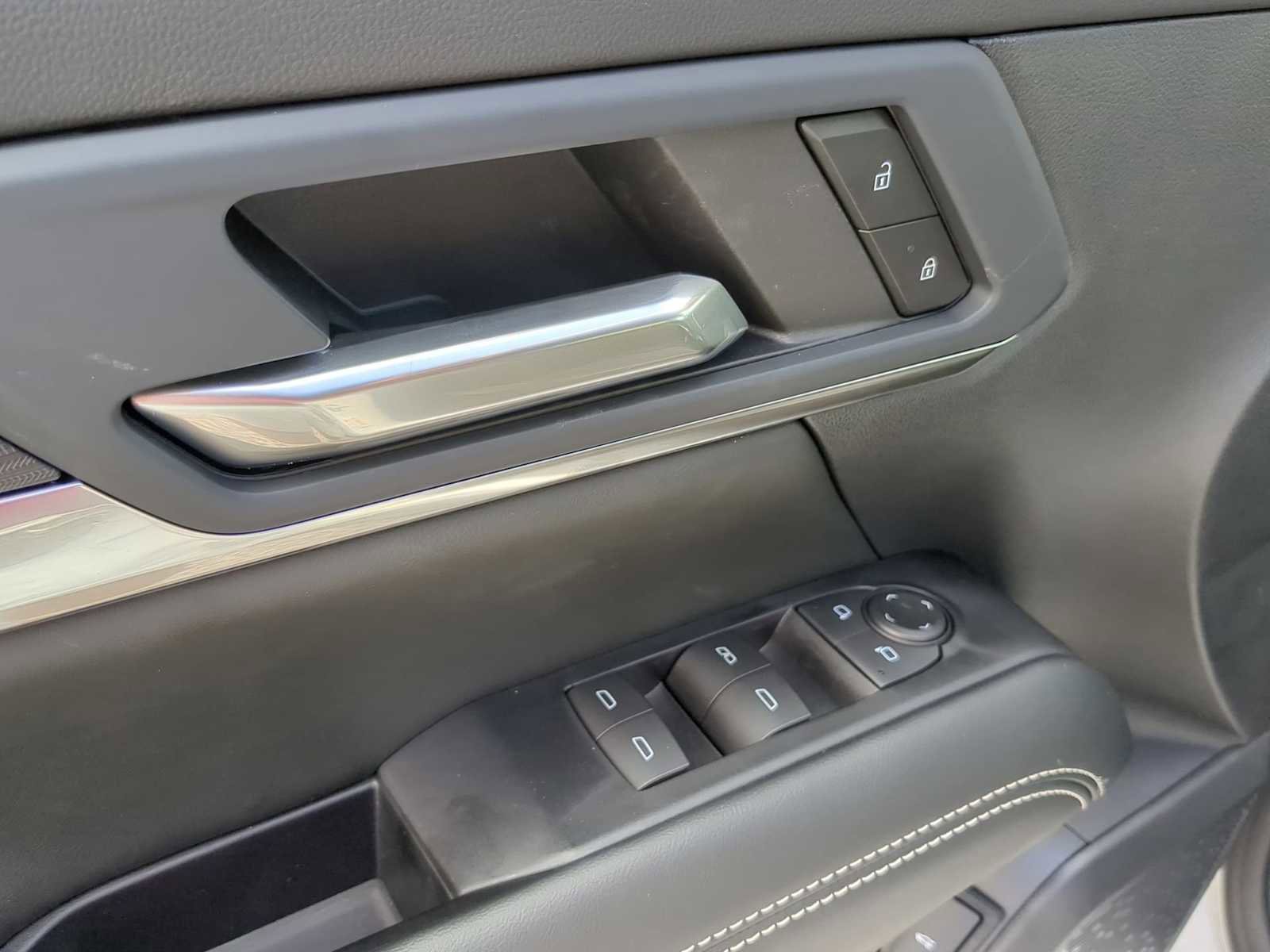 New 2026 GMC Terrain Elevation w/ Elevation Premium Package image 12