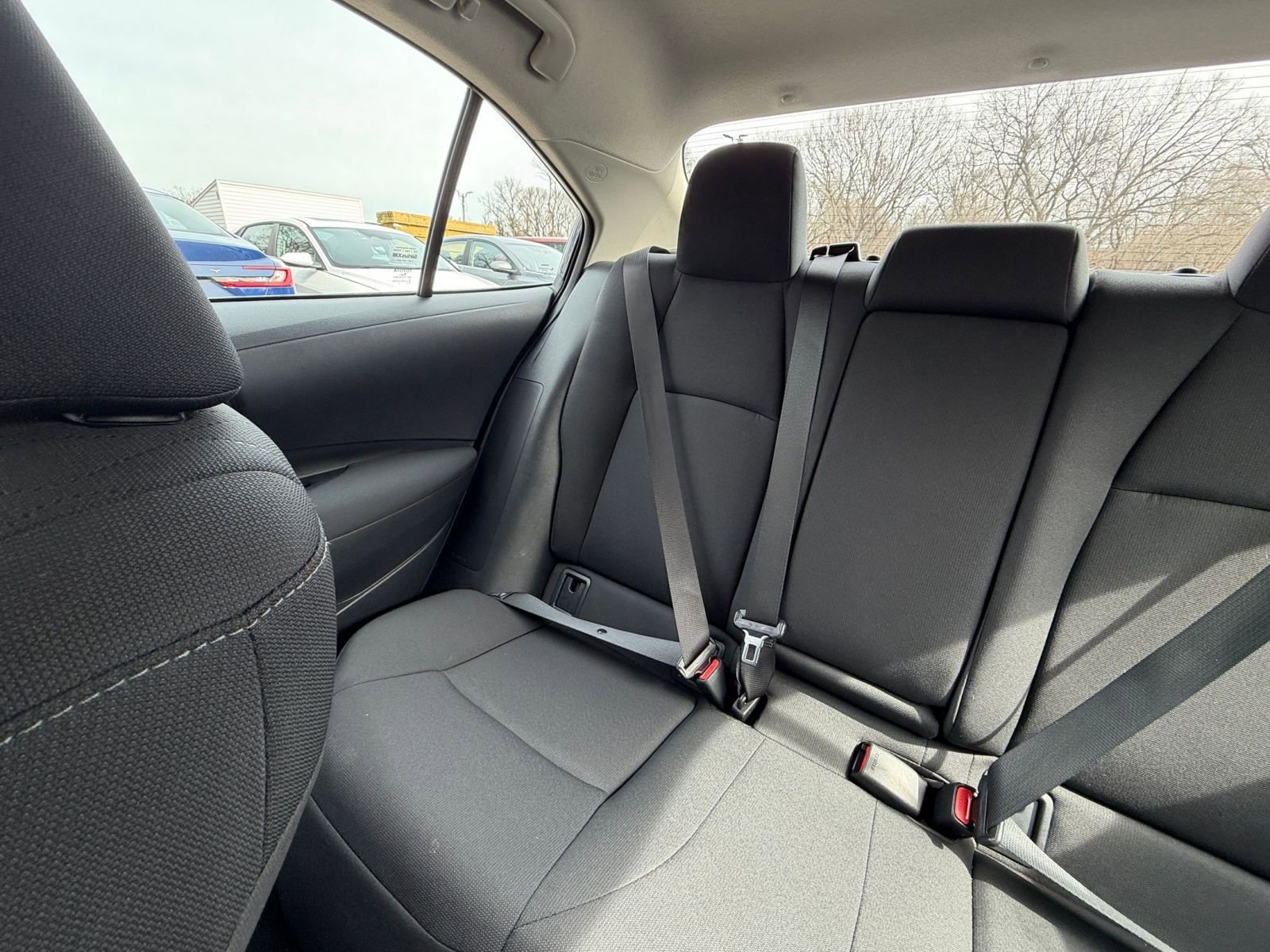 Used 2025 Toyota Corolla LE image 37