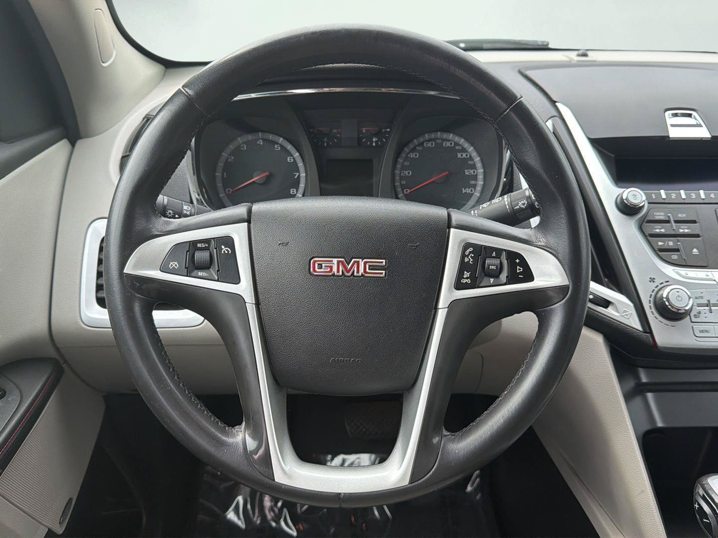 Used 2010 GMC Terrain SLT AWD/4WD image 14