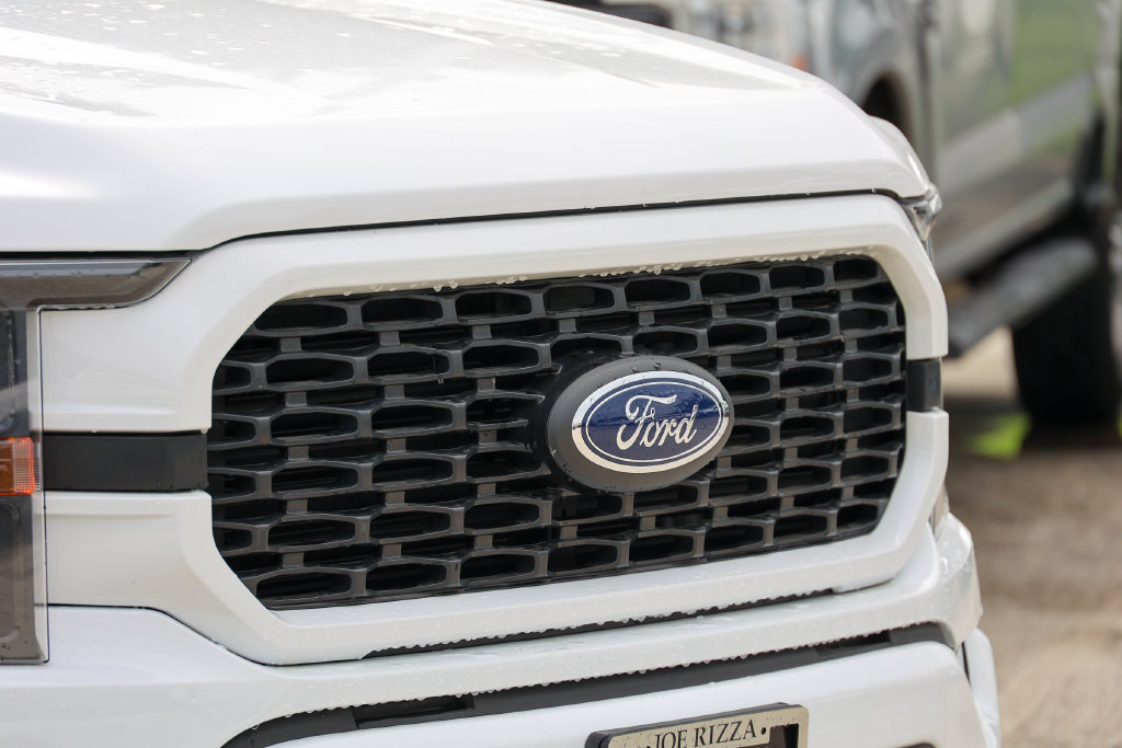 Used 2023 Ford F150 XL w/ STX Appearance Package AWD/4WD image 32