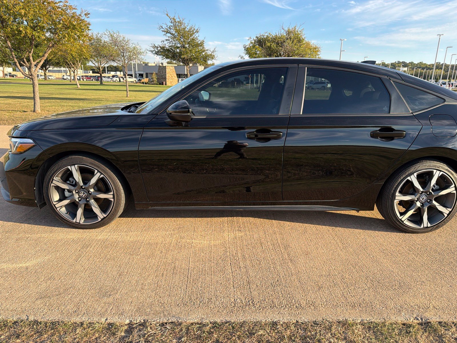 Used 2025 Honda Civic Sport Touring image 6
