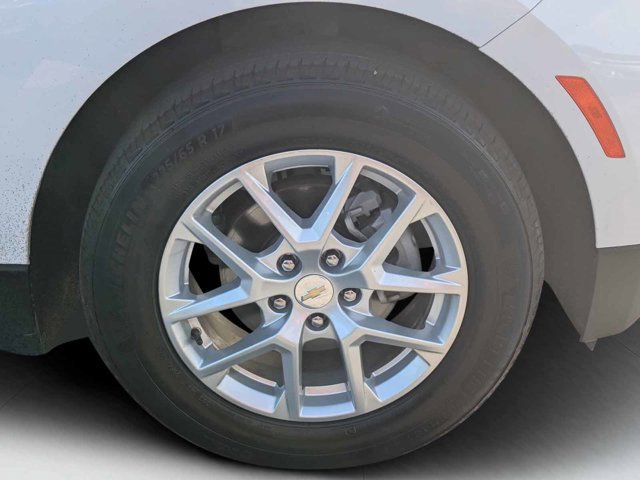 Used 2024 Chevrolet Equinox LT image 9