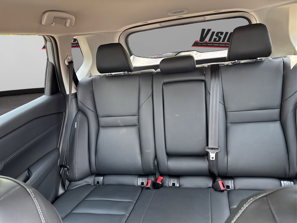 Used 2025 Nissan Rogue SL AWD/4WD image 20