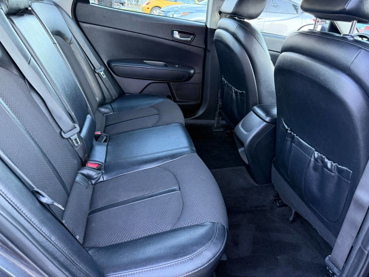 Used 2018 Kia Optima S image 26