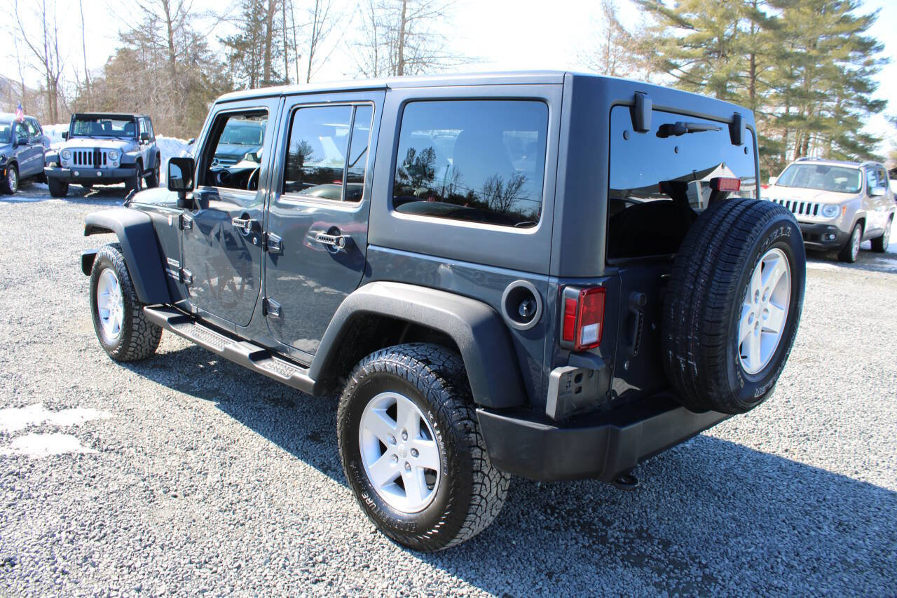 Used 2017 Jeep Wrangler Unlimited Sport w/ Quick Order Package 24S image 9